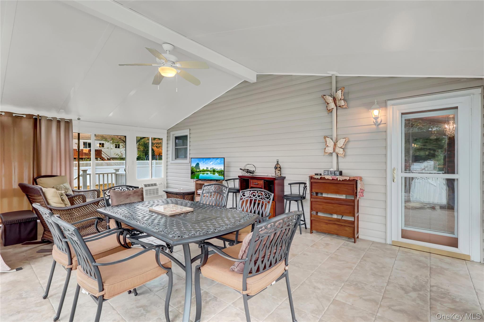 #17 photo, 42 S Mallard Avenue, サフォーク郡 Selden , NY 11784