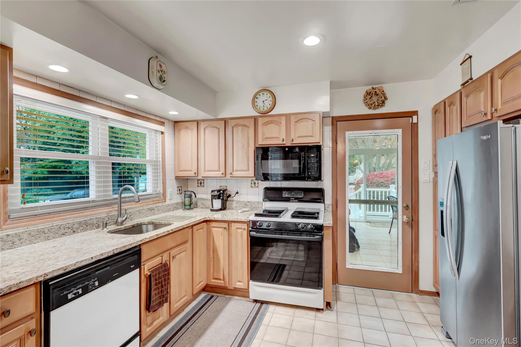 #9 photo, 42 S Mallard Avenue, サフォーク郡 Selden , NY 11784