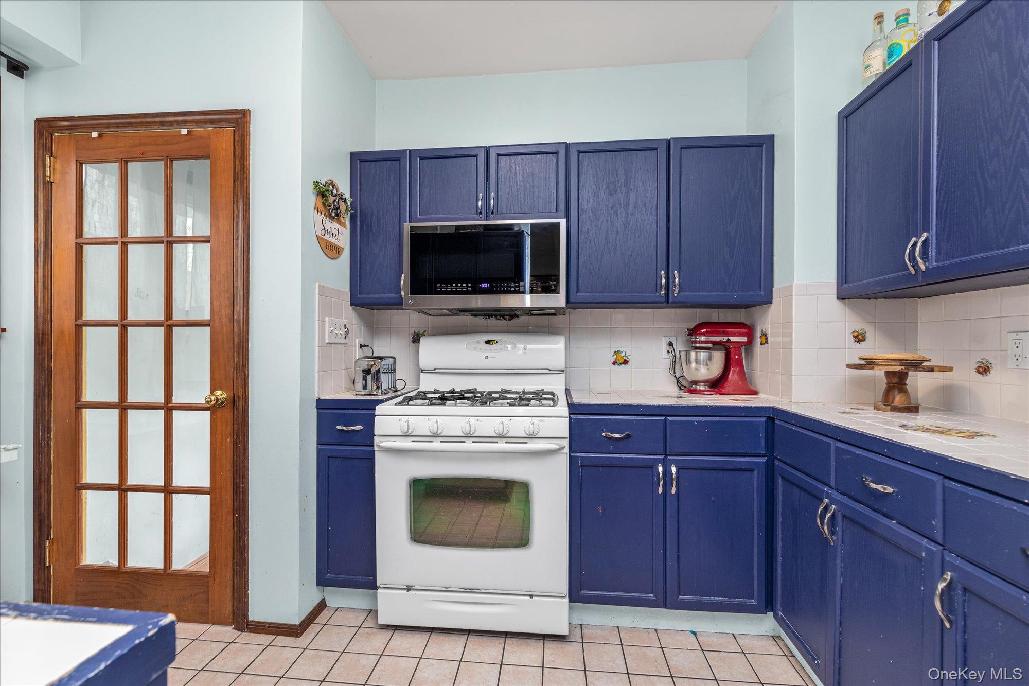 #12 photo, 1894 Commonwealth Avenue, ナッソー郡 Merrick , NY 11566