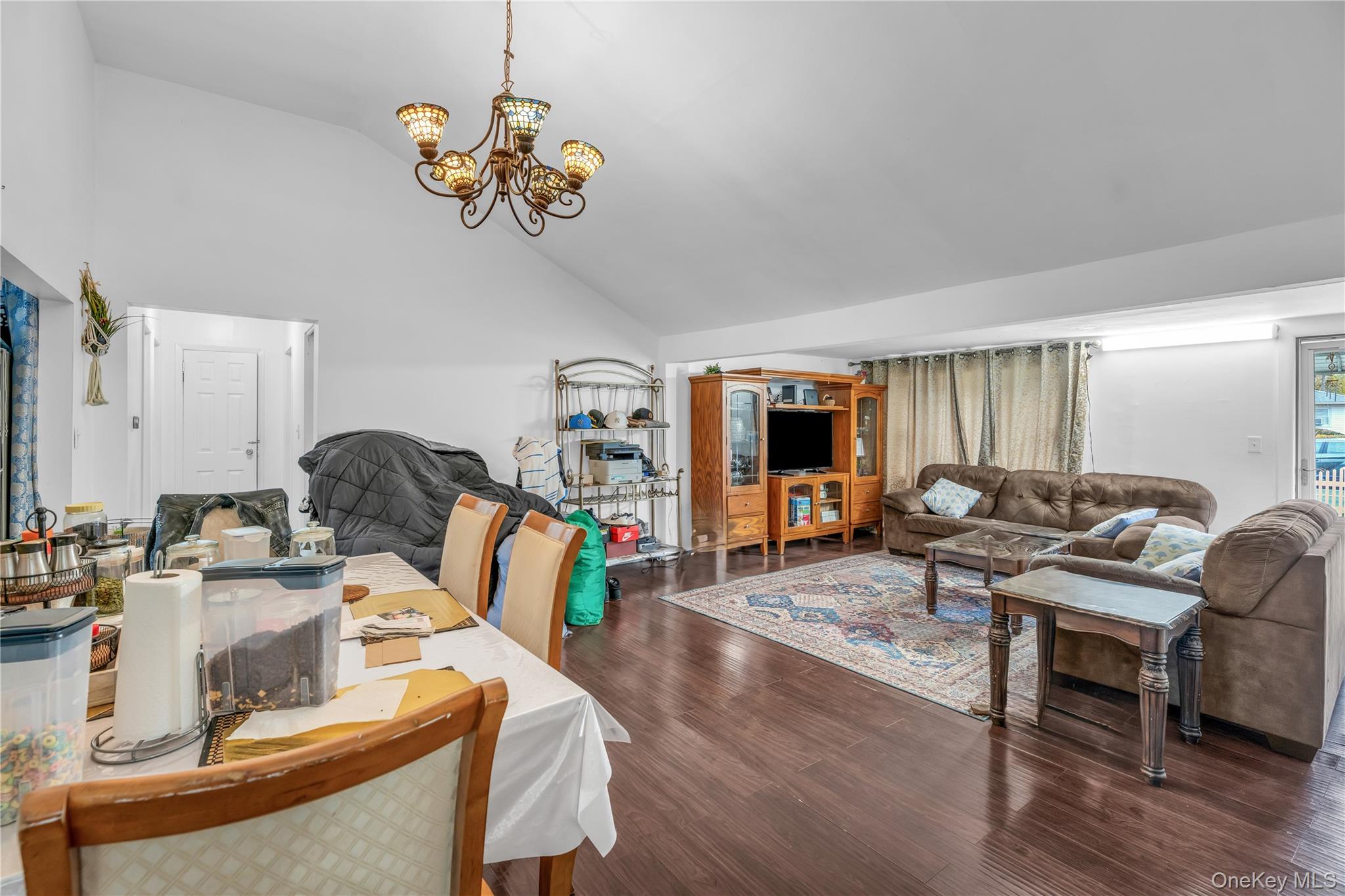 #12 photo, 120 Somerset Avenue, サフォーク郡 Mastic , NY 11950