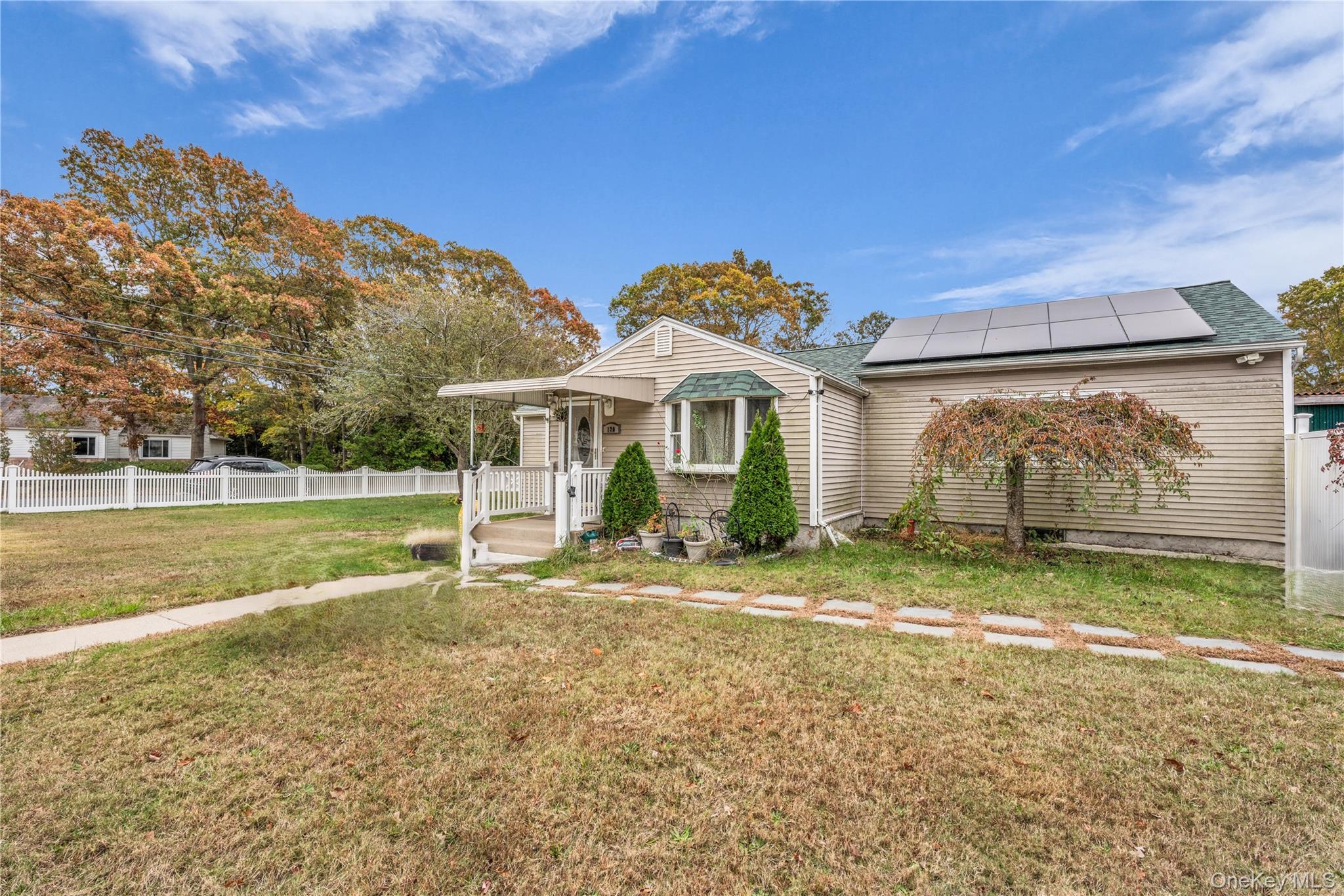 #2 photo, 120 Somerset Avenue, サフォーク郡 Mastic , NY 11950