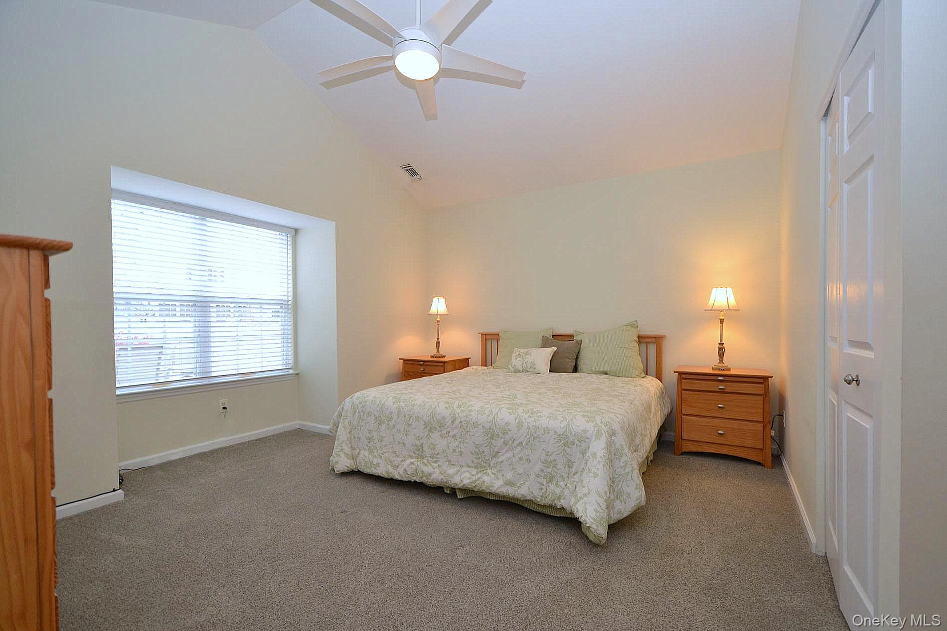 #16 photo, 1 Philip Lane, サフォーク郡 Middle Island , NY 11953