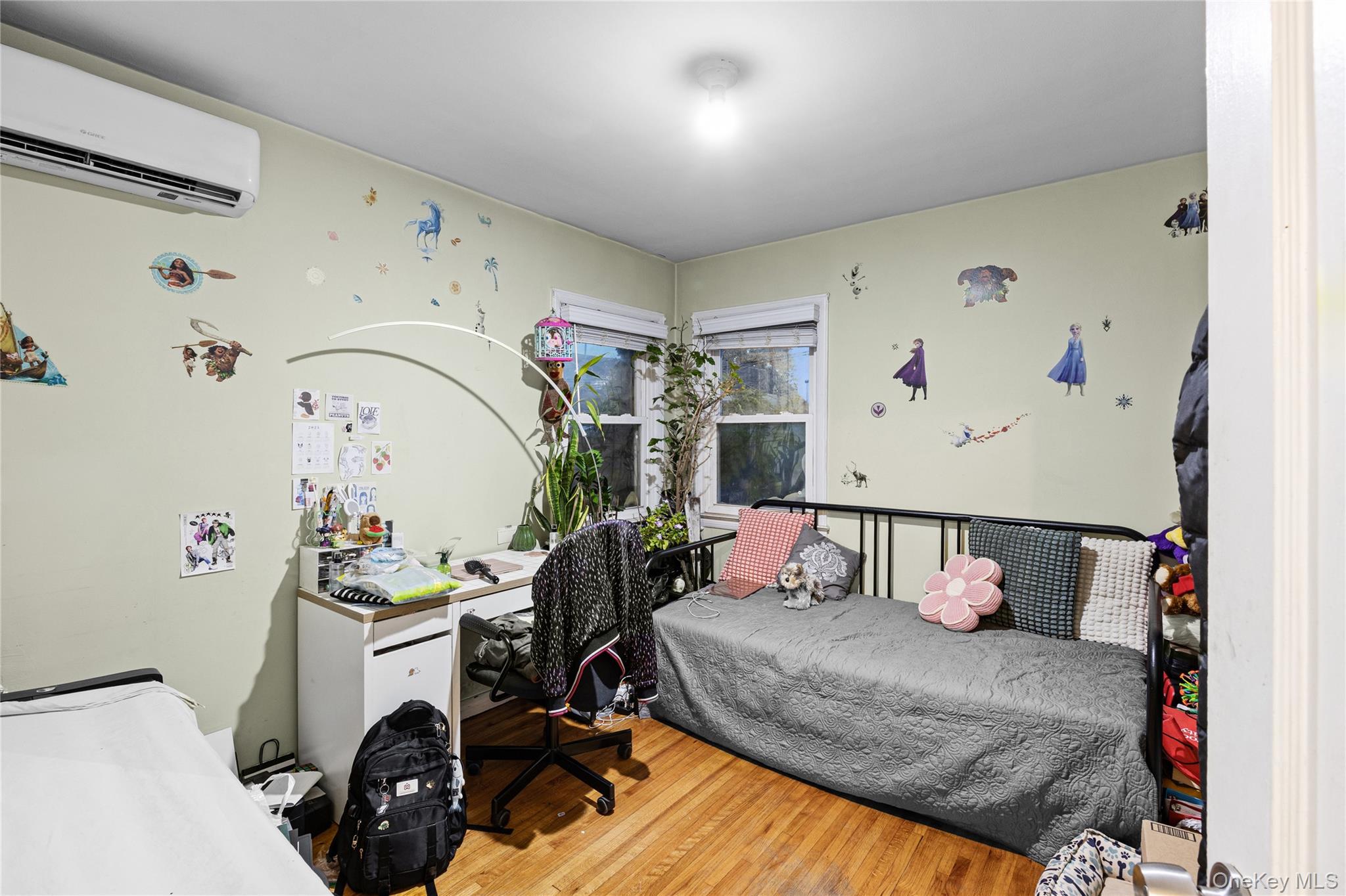 #14 photo, 24612 86th Road, クイーンズ区 Bellerose , NY 11426