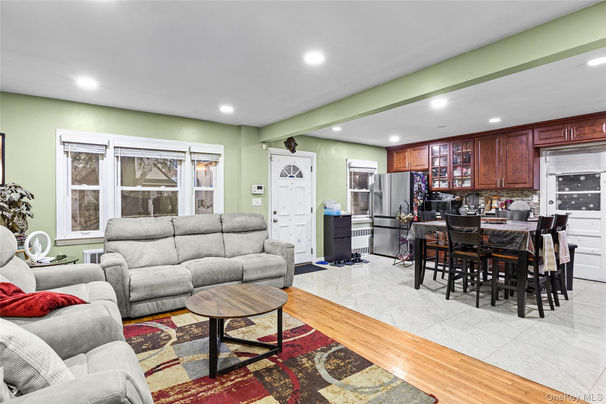 #7 photo, 24612 86th Road, クイーンズ区 Bellerose , NY 11426