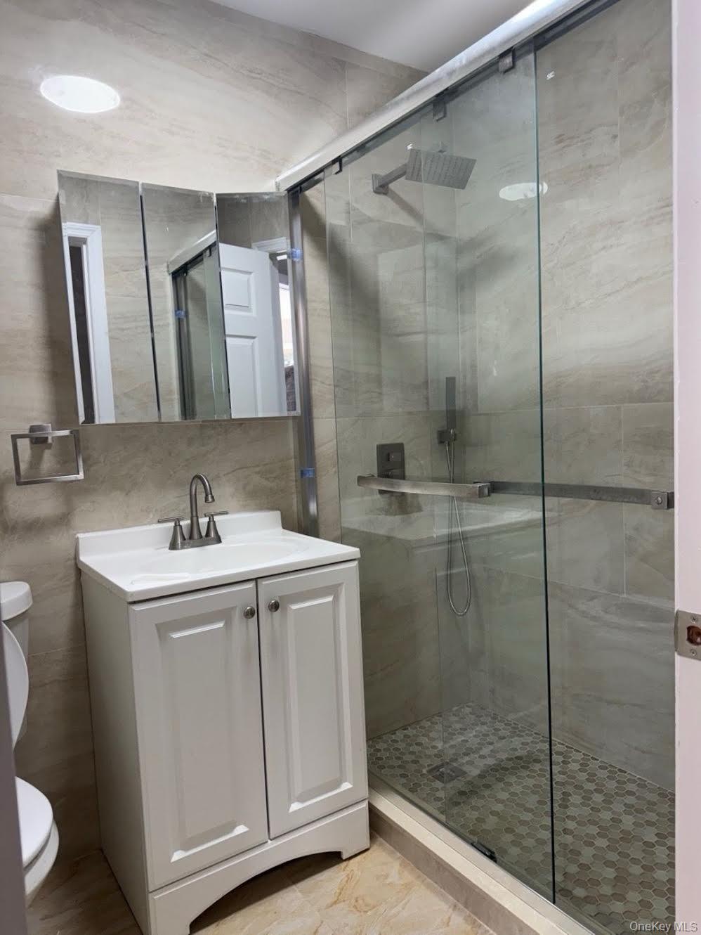 #3 photo, 14547 224th Street, クイーンズ区 Springfield Gardens , NY 11413