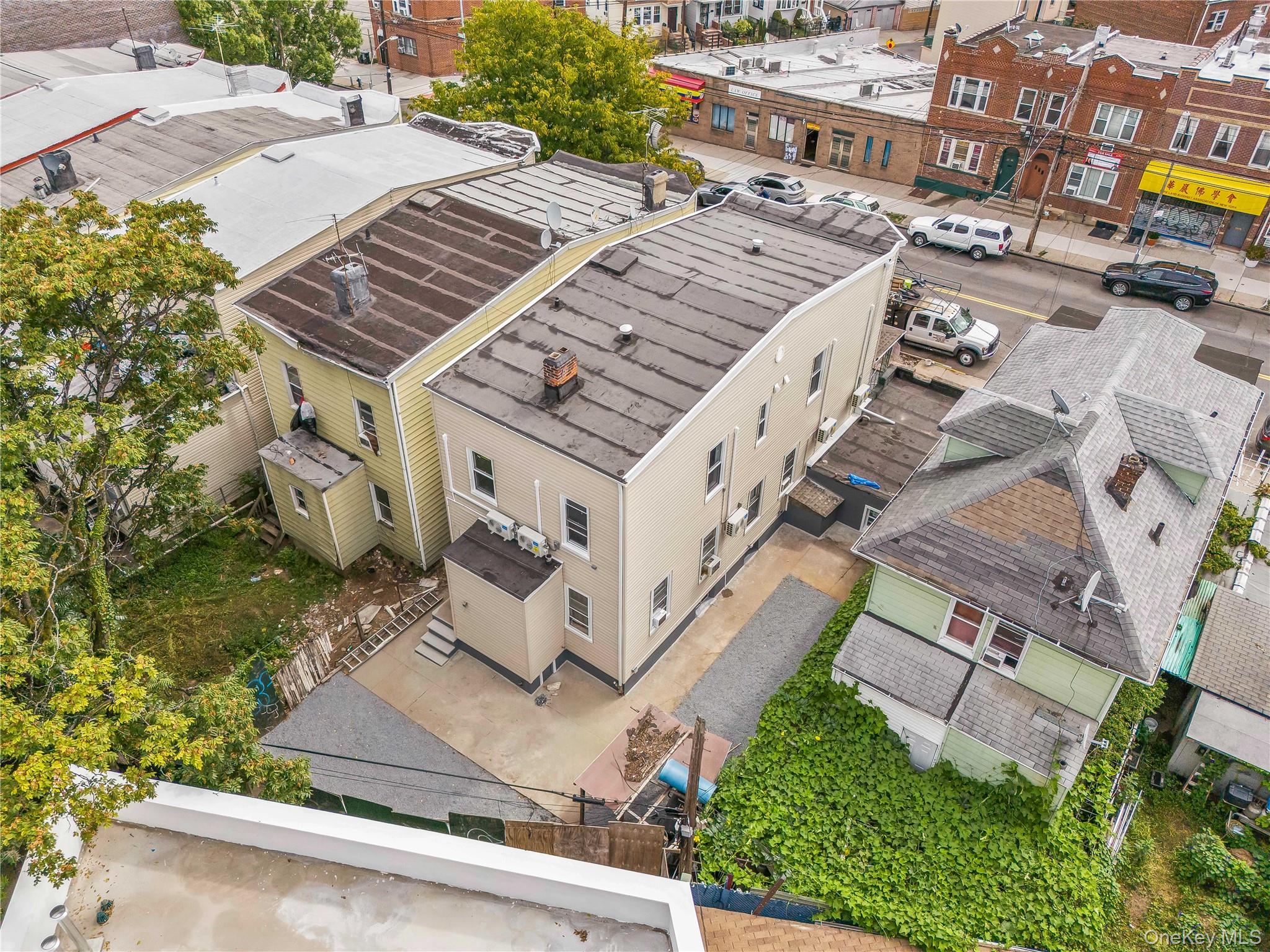 #4 photo, 9629 Corona Avenue, クイーンズ区 Corona , NY 11368