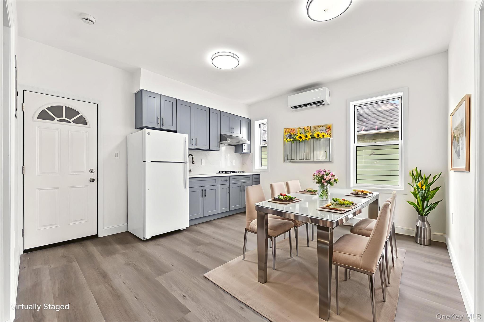 #8 photo, 9629 Corona Avenue, クイーンズ区 Corona , NY 11368