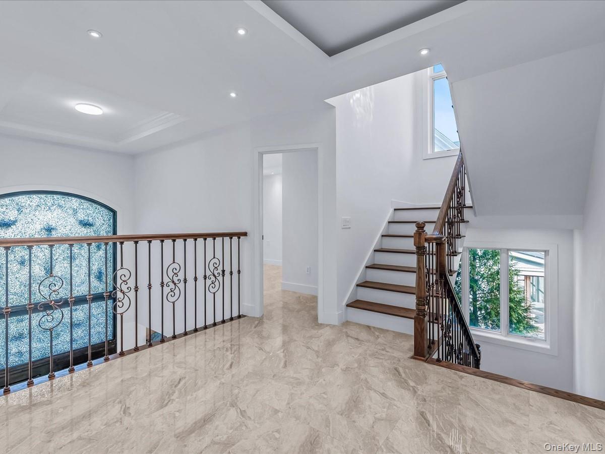 #16 photo, 233-12 Bay Street, クイーンズ区 Douglaston , NY 11363