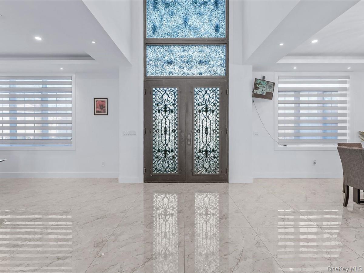 #3 photo, 233-12 Bay Street, クイーンズ区 Douglaston , NY 11363