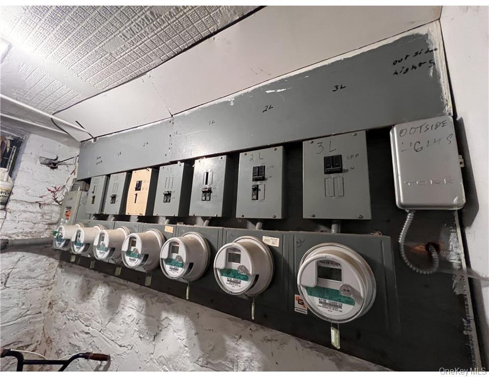 #14 photo, 862 Woodward Avenue, クイーンズ区 Ridgewood , NY 11385