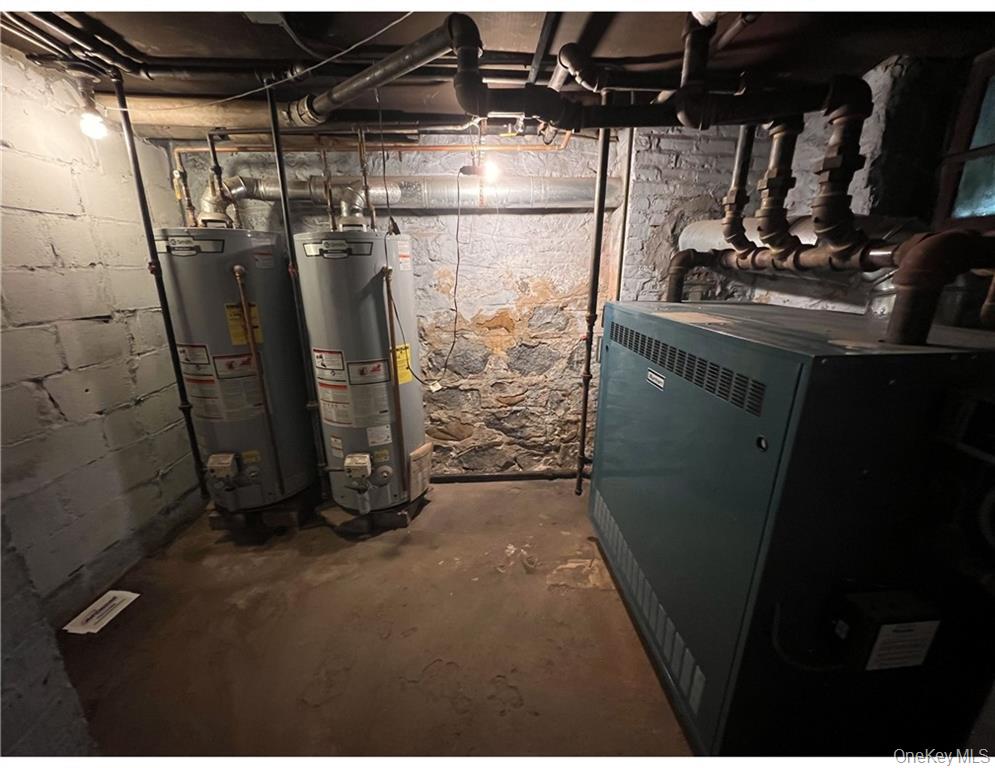 #17 photo, 862 Woodward Avenue, クイーンズ区 Ridgewood , NY 11385