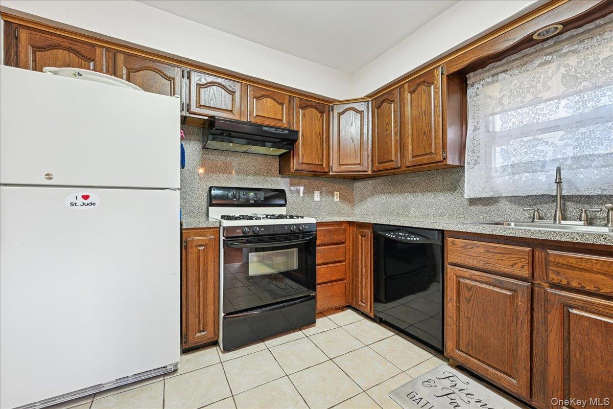 #10 photo, 4 E. Carpenter Street, ナッソー郡 Valley Stream , NY 11580