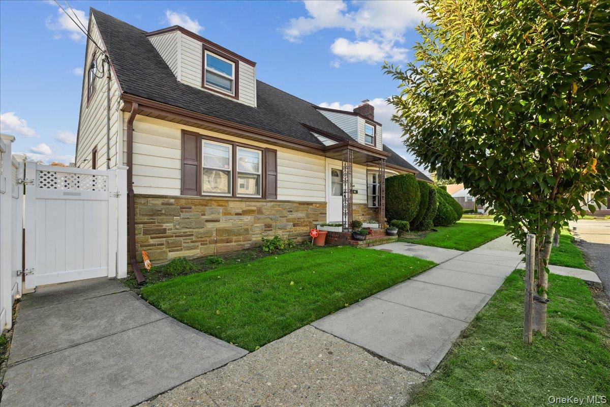 #3 photo, 4 E. Carpenter Street, ナッソー郡 Valley Stream , NY 11580