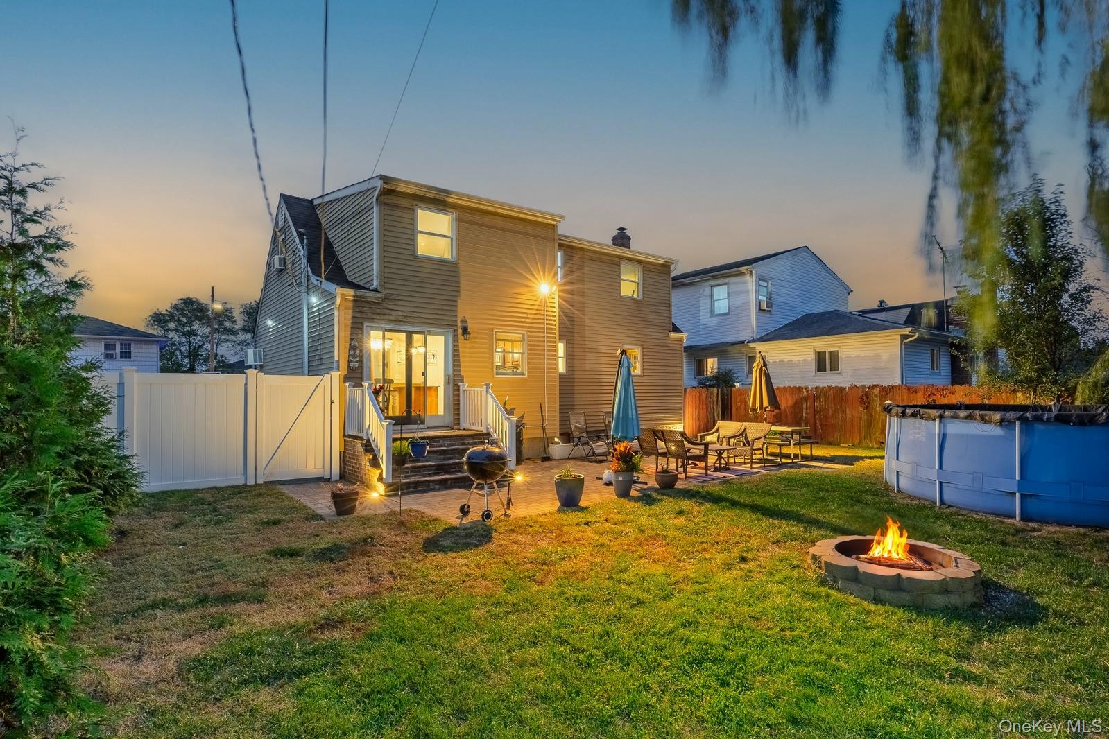 #16 photo, 9 Riviera Parkway, サフォーク郡 Lindenhurst , NY 11757