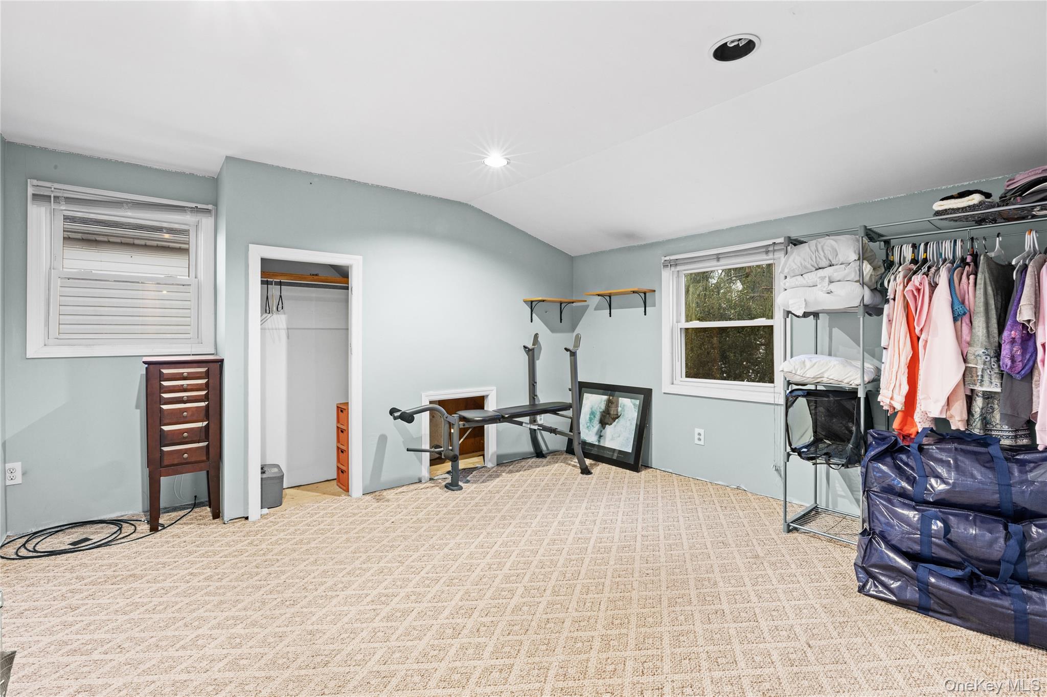 #9 photo, 9 Riviera Parkway, サフォーク郡 Lindenhurst , NY 11757