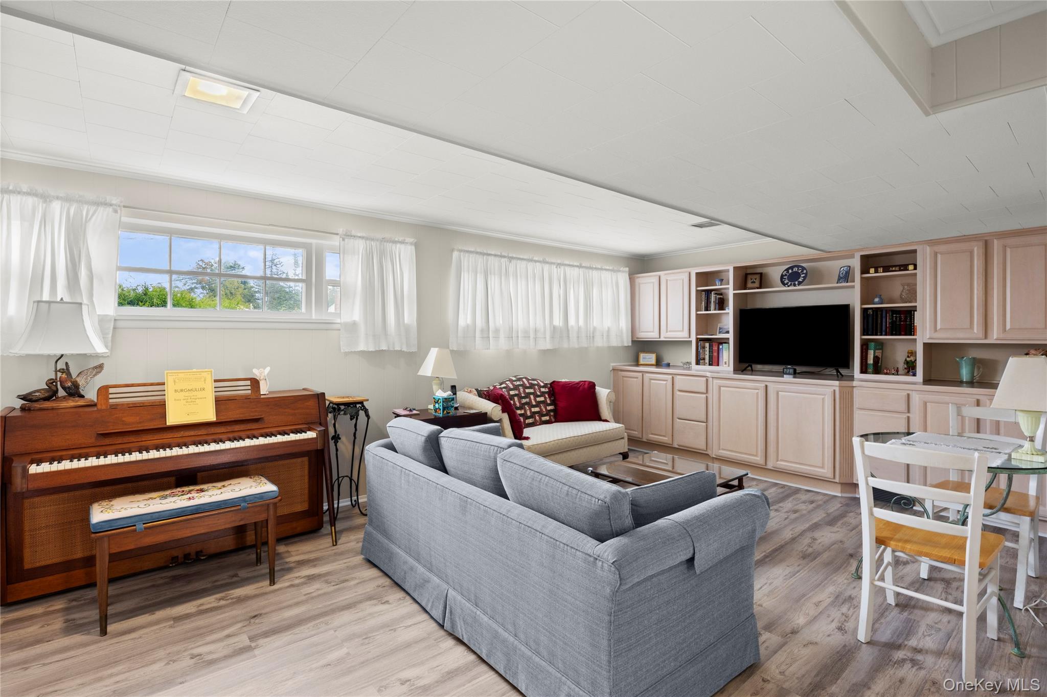 #12 photo, 6 Kipling Drive, Greenlawn , NY 11740