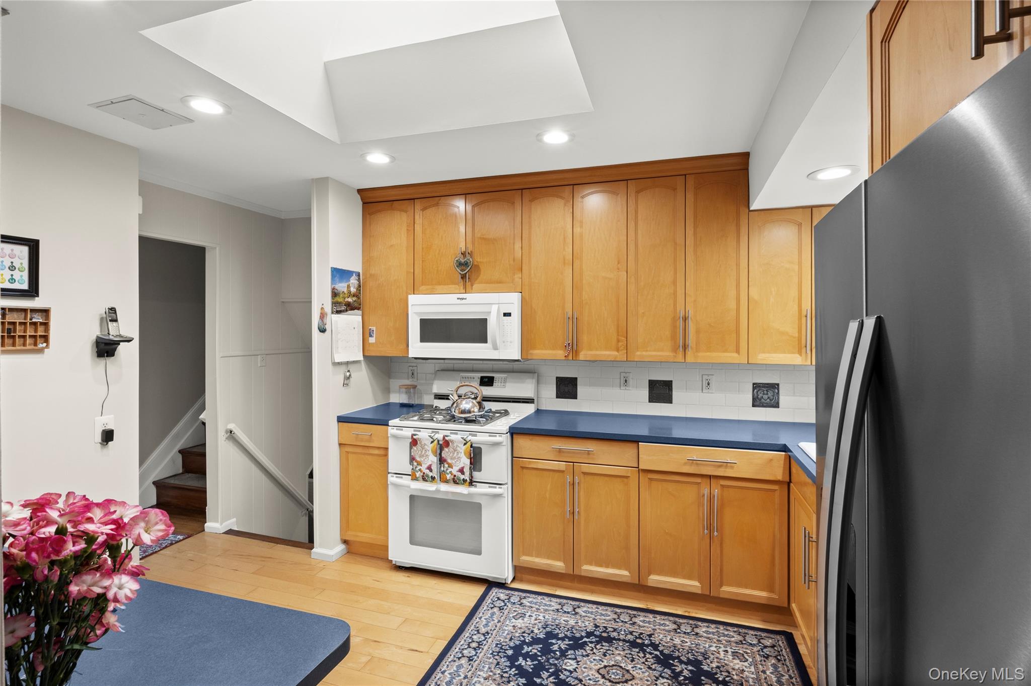 #8 photo, 6 Kipling Drive, Greenlawn , NY 11740