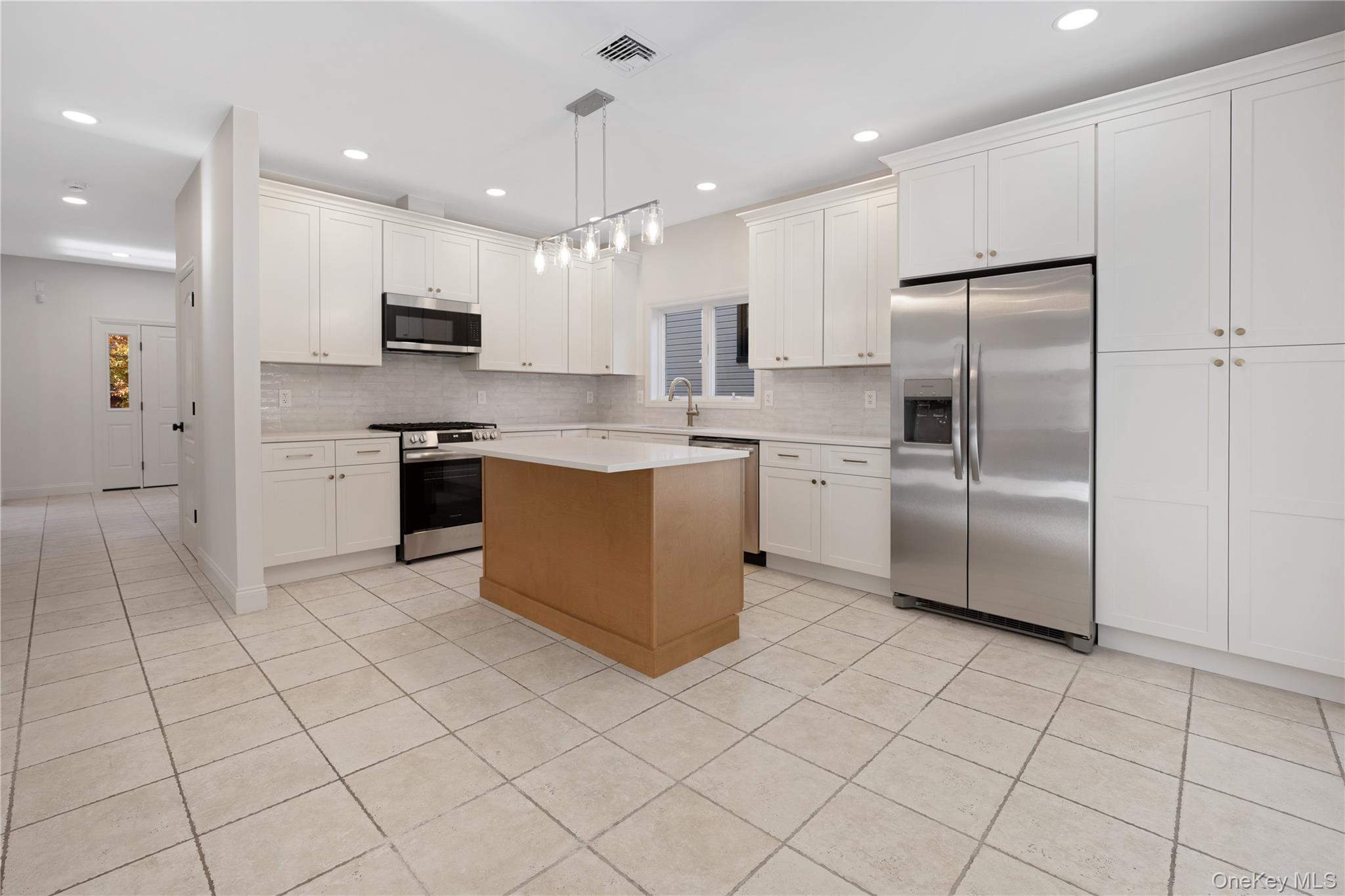 #7 photo, 35 Columbia Place, Mount Vernon , NY 10552