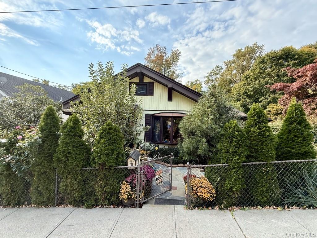 #4 photo, 43 High Street, Croton-on-Hudson , NY 10520