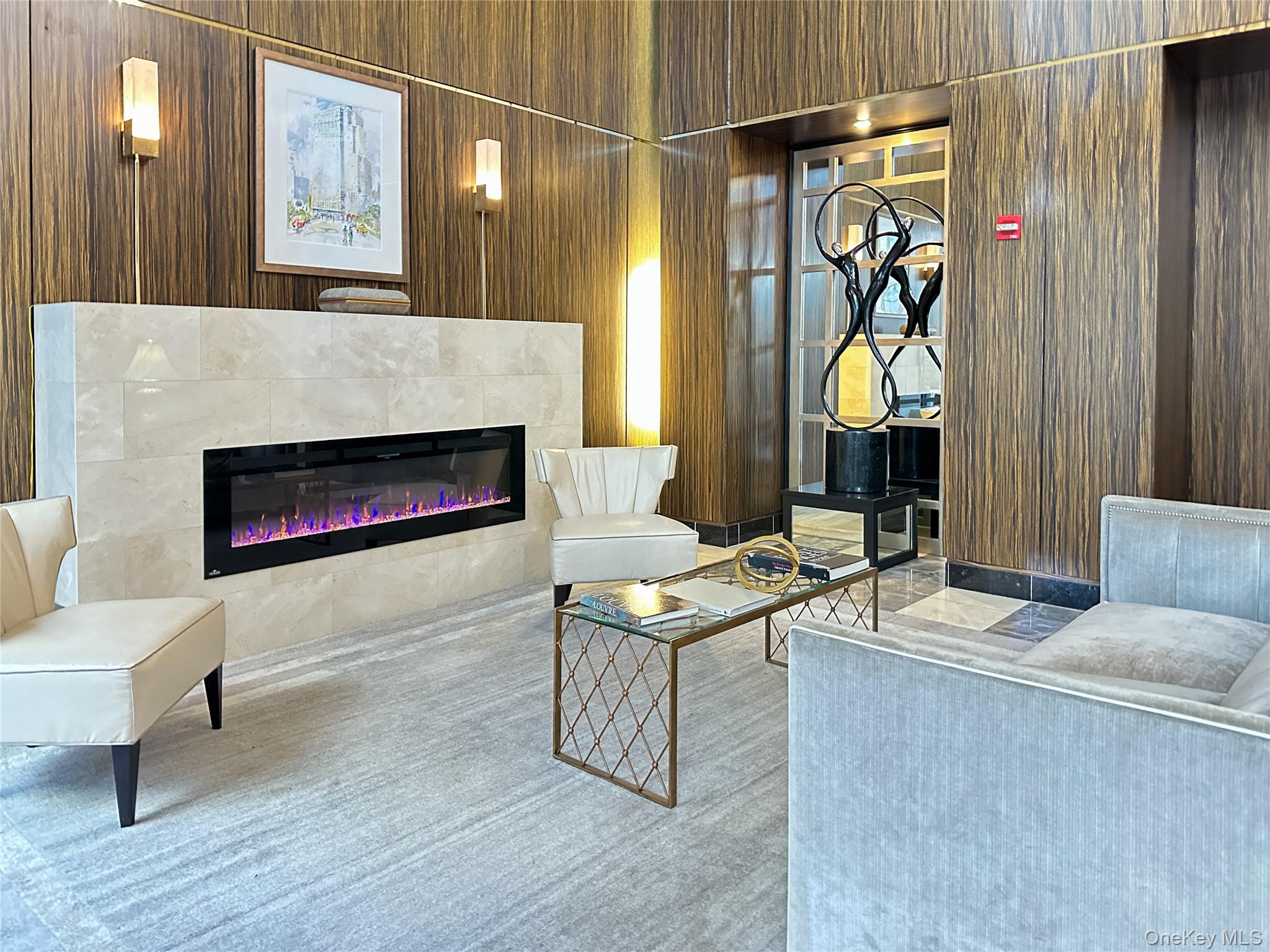 #2 photo, 10 City Place, White Plains , NY 10601