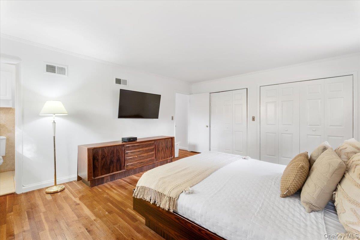 #12 photo, 56 Winslow Road, White Plains , NY 10606