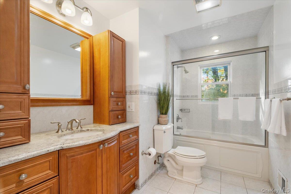 #16 photo, 56 Winslow Road, White Plains , NY 10606