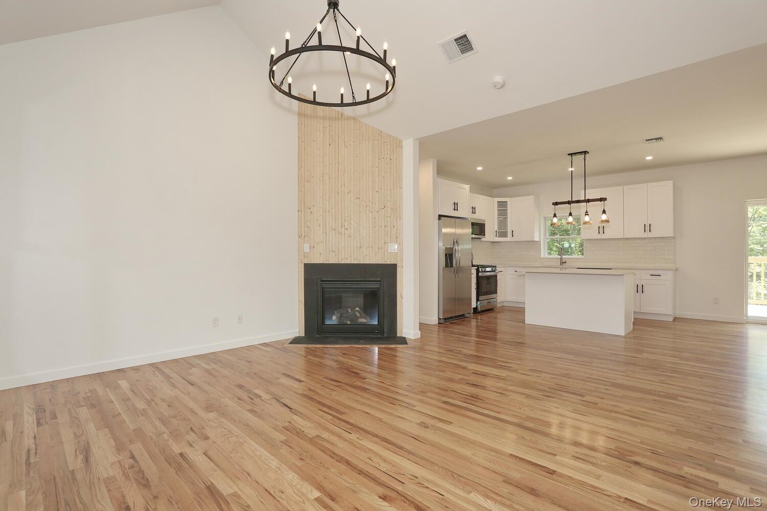 #11 photo, 334 N Ohioville Rd, New Paltz , NY 12561