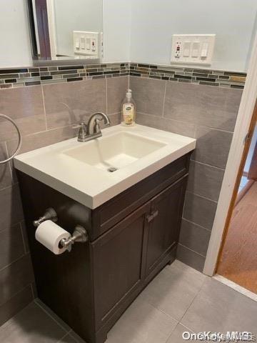 #3 photo, 8 William Street, サフォーク郡 Copiague , NY 11726