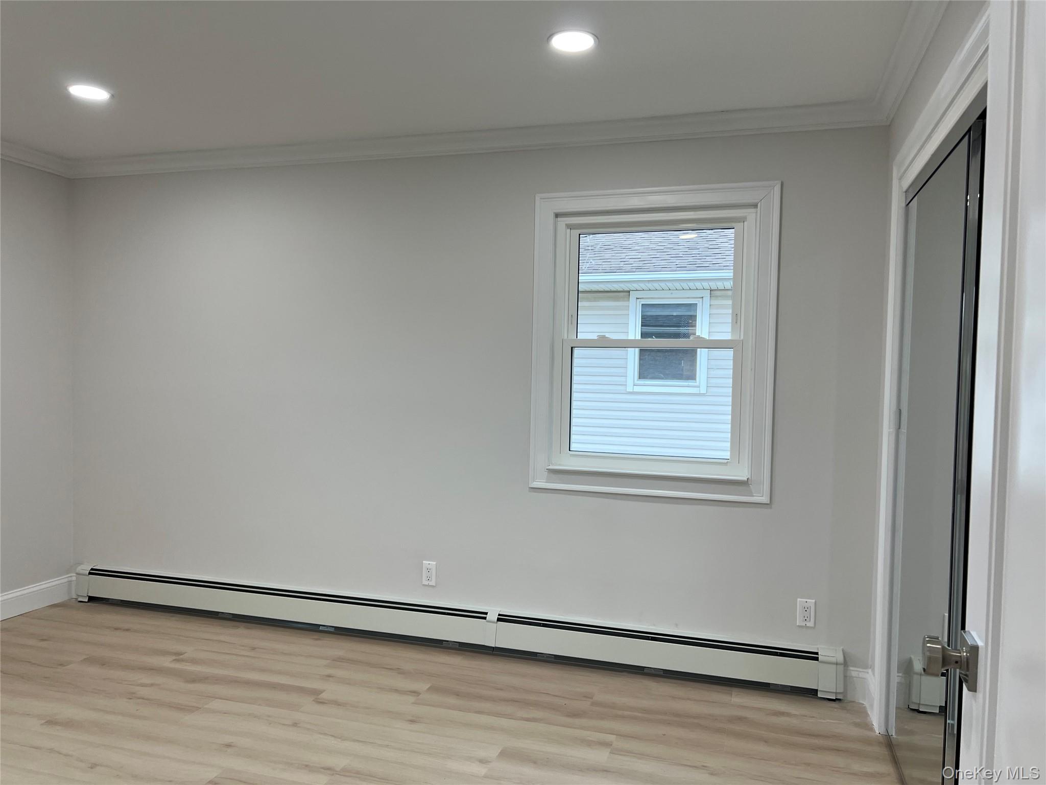 #5 photo, 683 Old Bethpage Road, ナッソー郡 Plainview , NY 11804