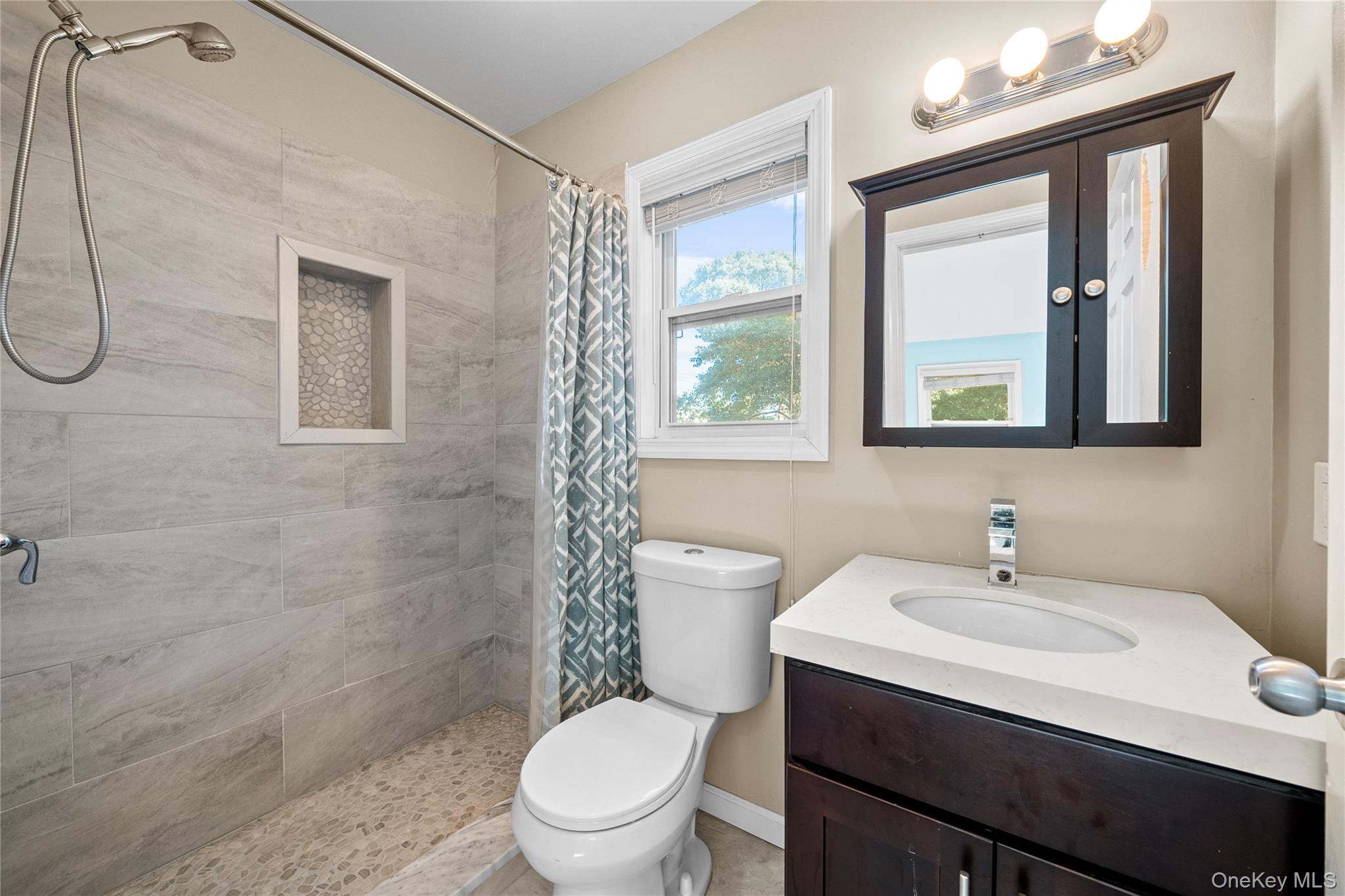 #16 photo, 80 Prince Road, サフォーク郡 Rocky Point , NY 11778