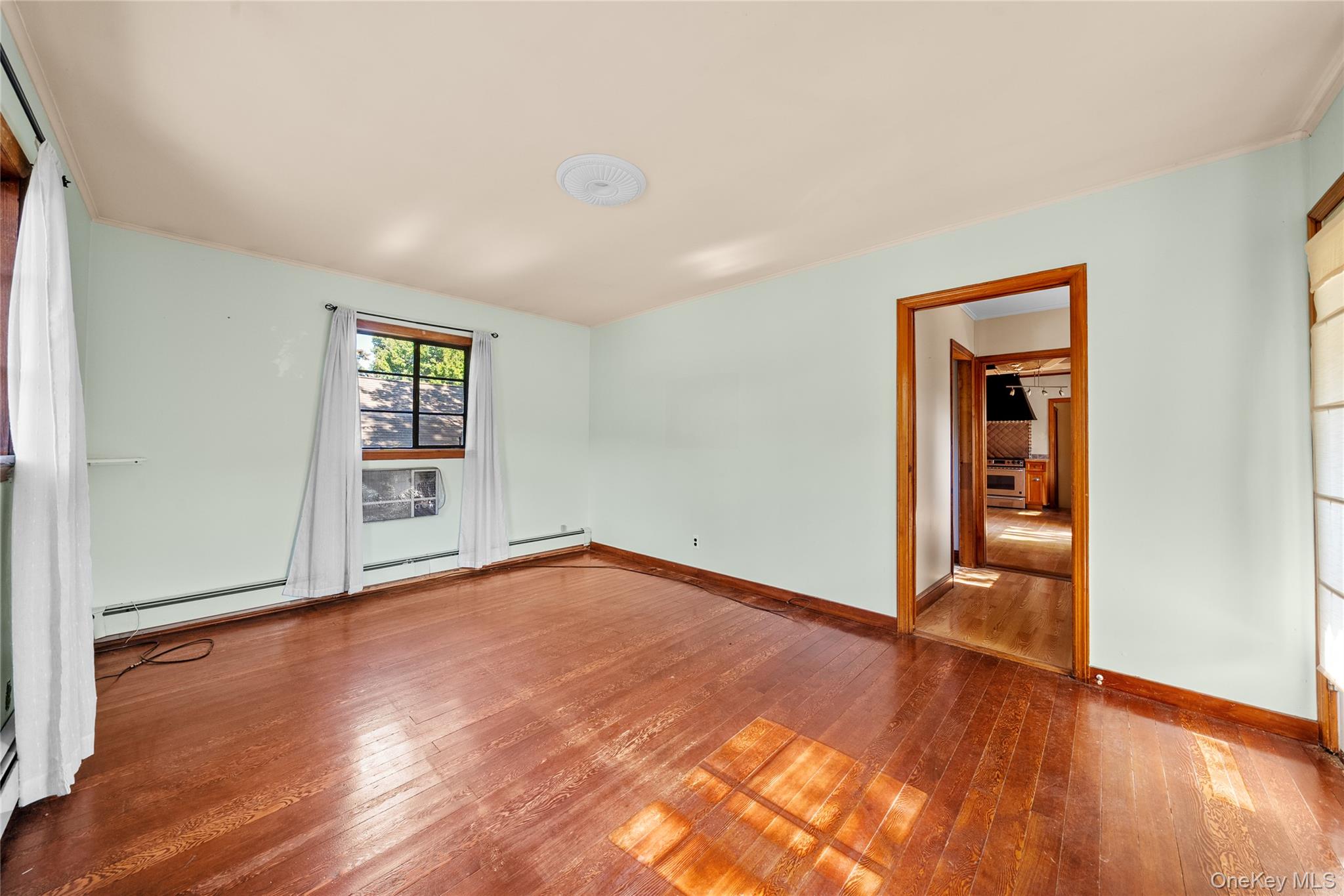 #11 photo, 14 Whitestone Road, サフォーク郡 Sound Beach , NY 11789