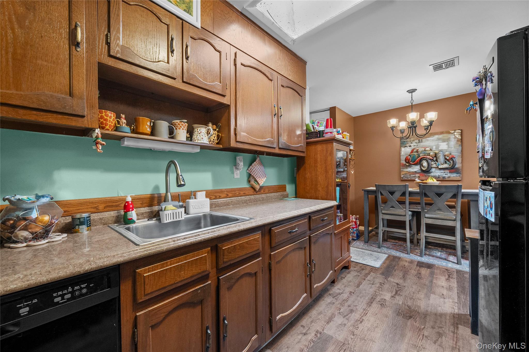 #9 photo, 227 Blackpool Court, サフォーク郡 Ridge , NY 11961