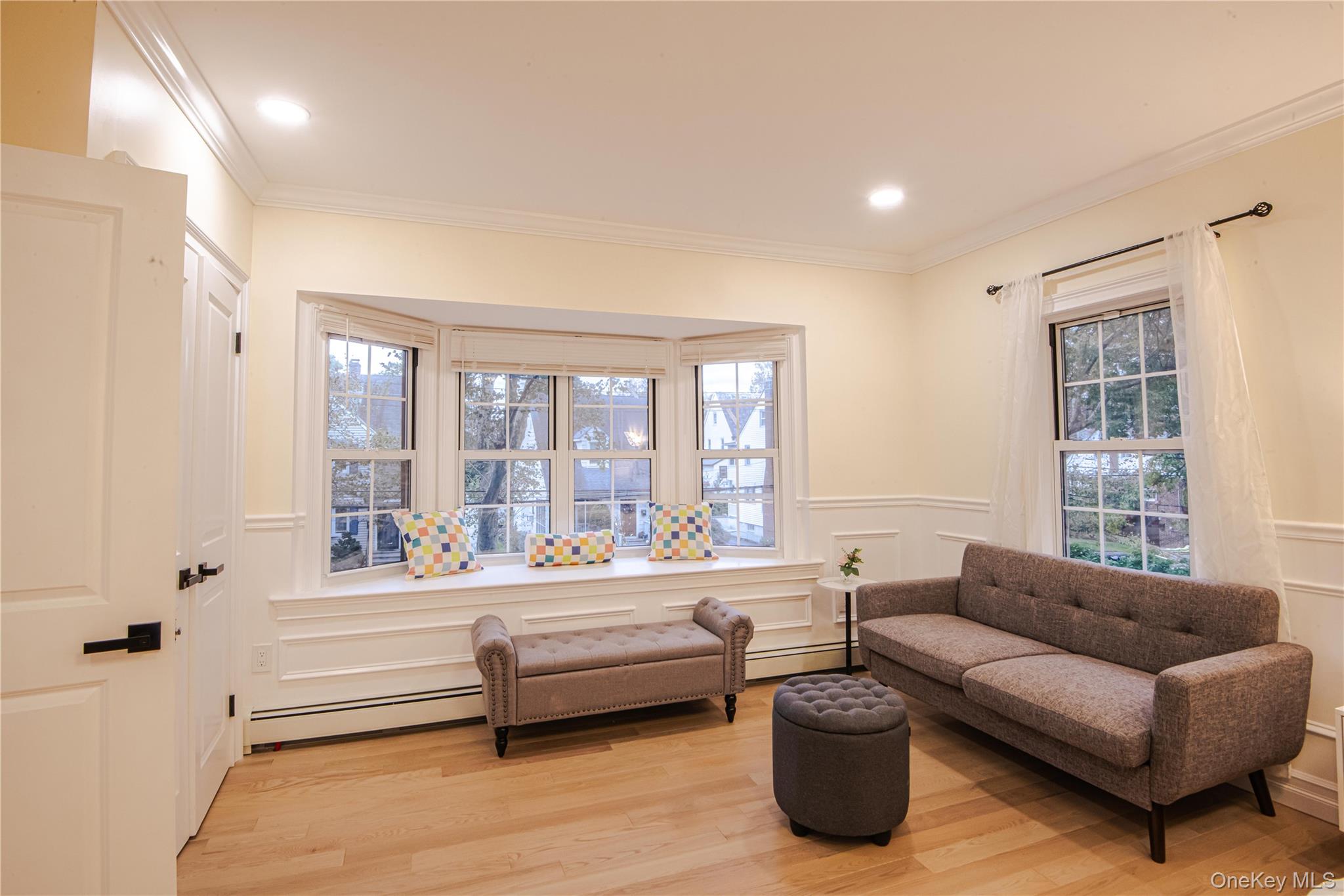 #12 photo, 251 E Grand St, Fleetwood , NY 10552