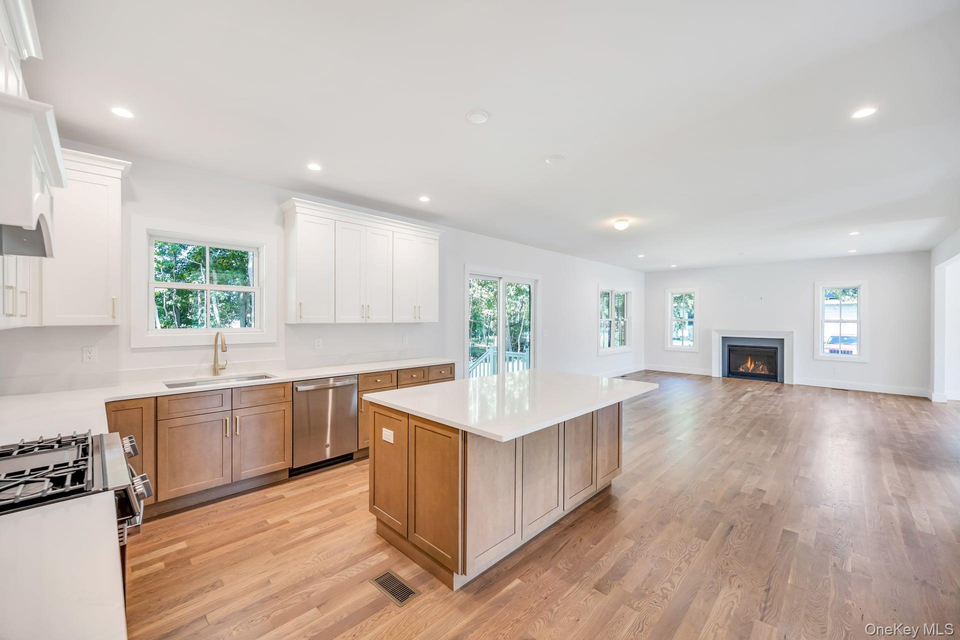 #18 photo, 84 W James Hawkins Road, サフォーク郡 Moriches , NY 11955