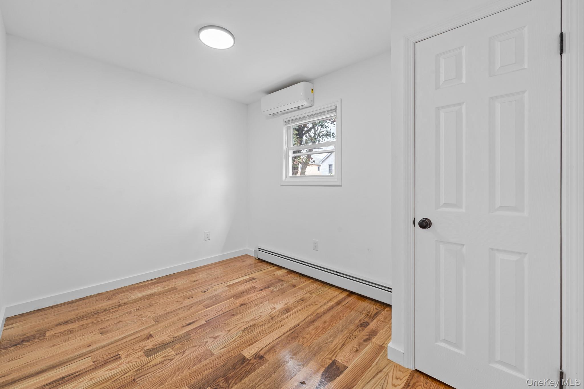 #14 photo, 131-35 222 Street, クイーンズ区 Laurelton , NY 11413