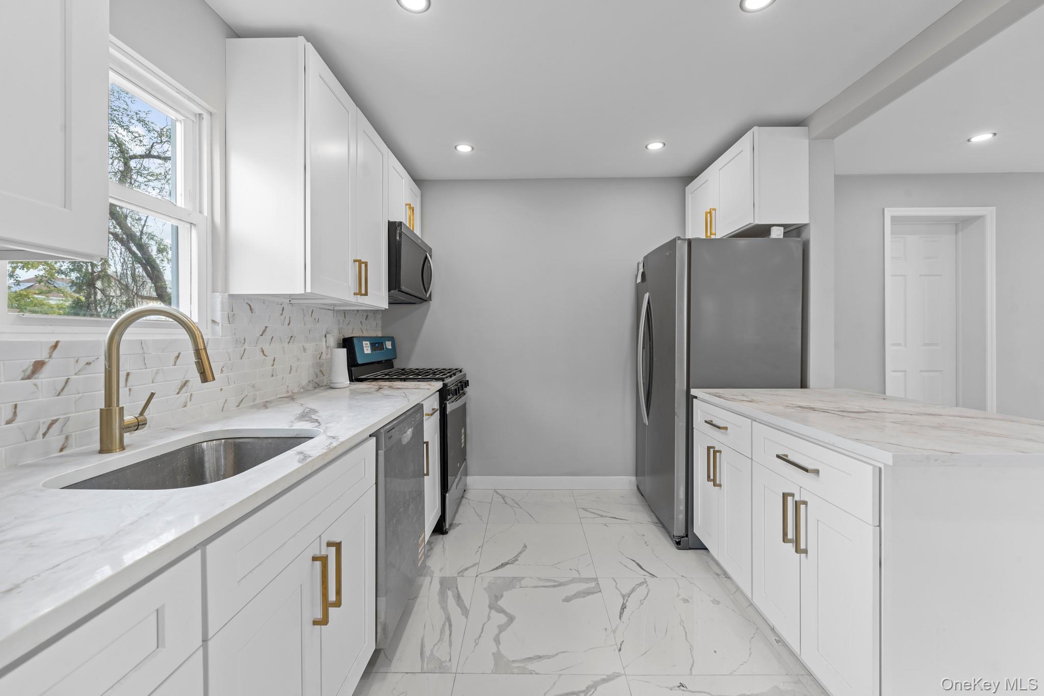 #5 photo, 131-35 222 Street, クイーンズ区 Laurelton , NY 11413