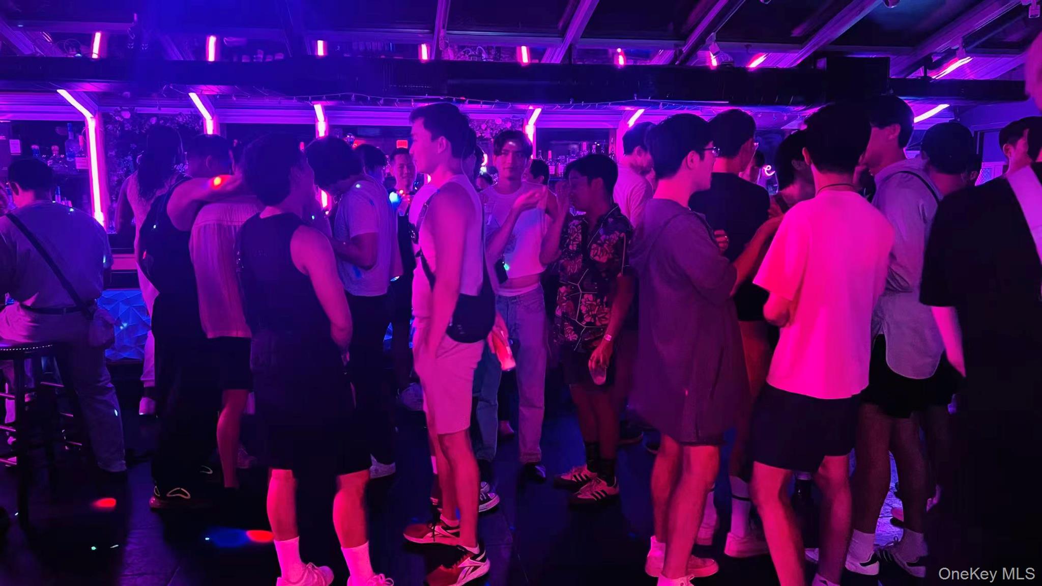 #4 photo, - 25th Street, マンハッタン New York (Manhattan) , NY 10001