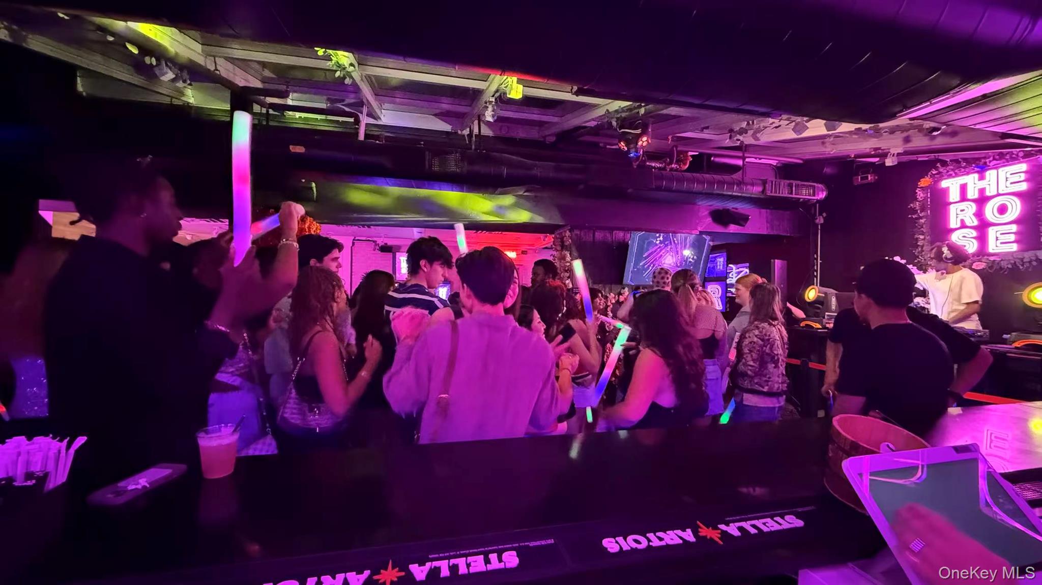 #7 photo, - 25th Street, マンハッタン New York (Manhattan) , NY 10001