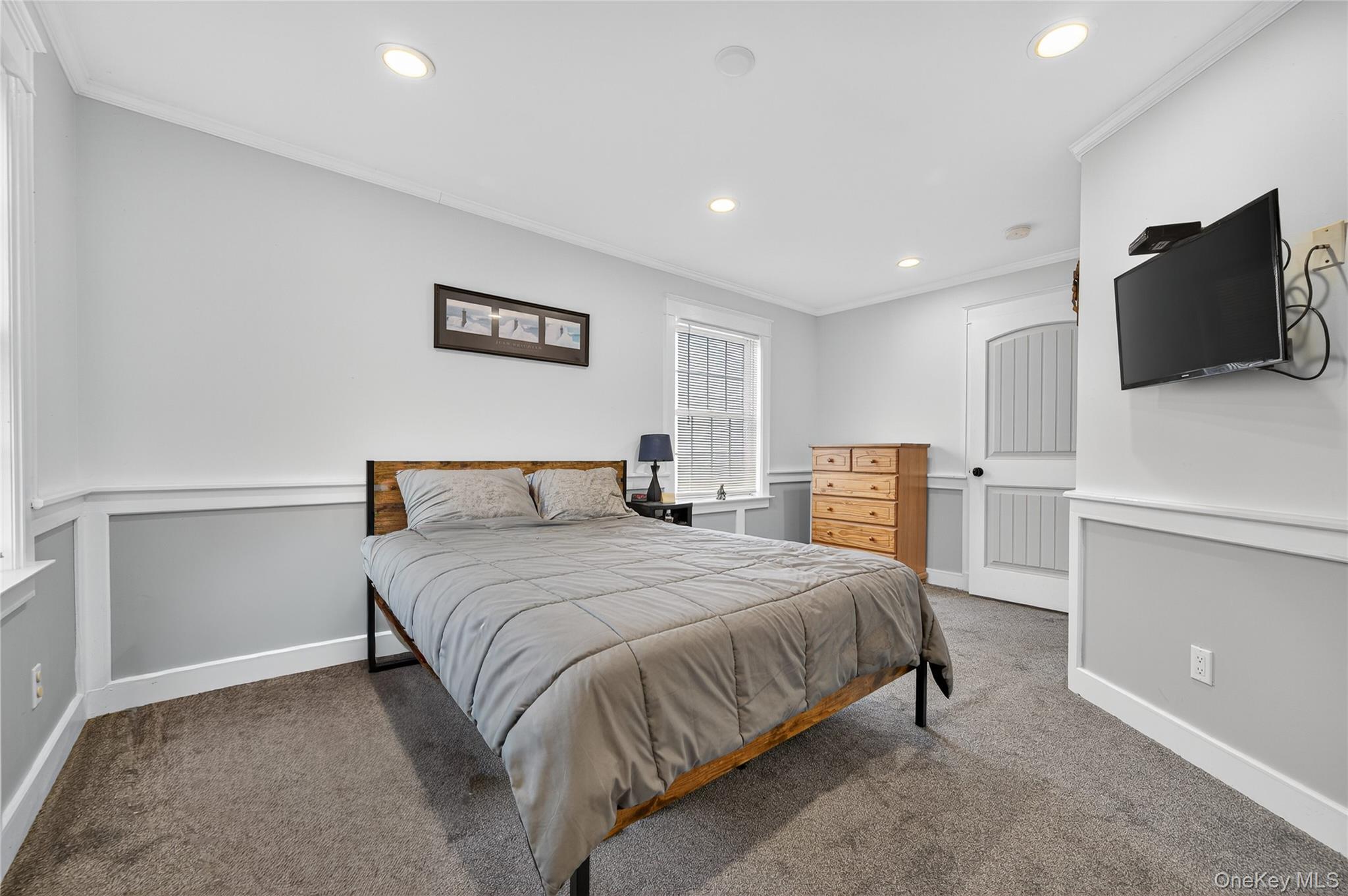 #14 photo, 88 Bayview Avenue, サフォーク郡 Lindenhurst , NY 11757