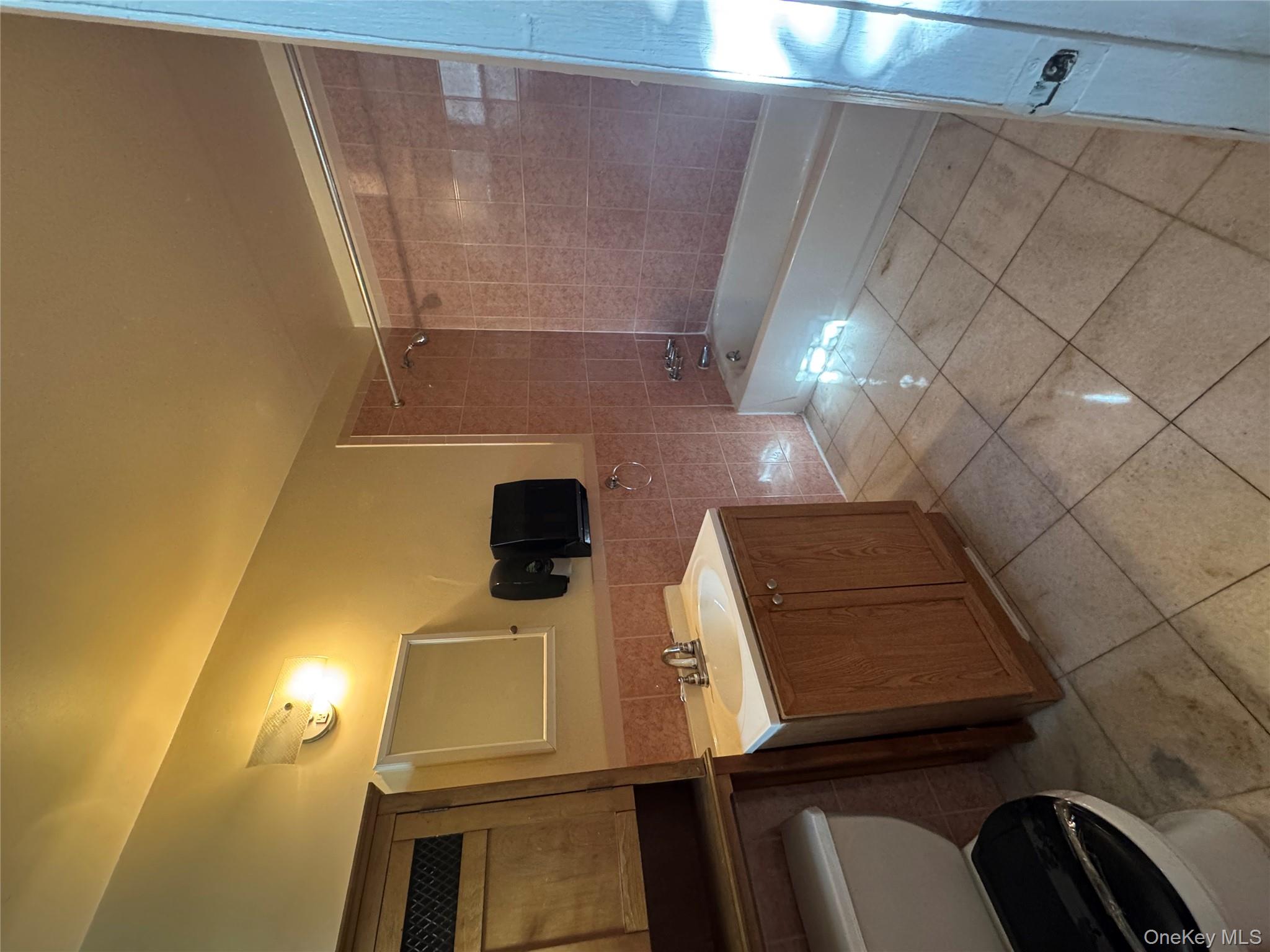 #8 photo, 2358 pacific Street, ブルックリン区 Brooklyn , NY 11233