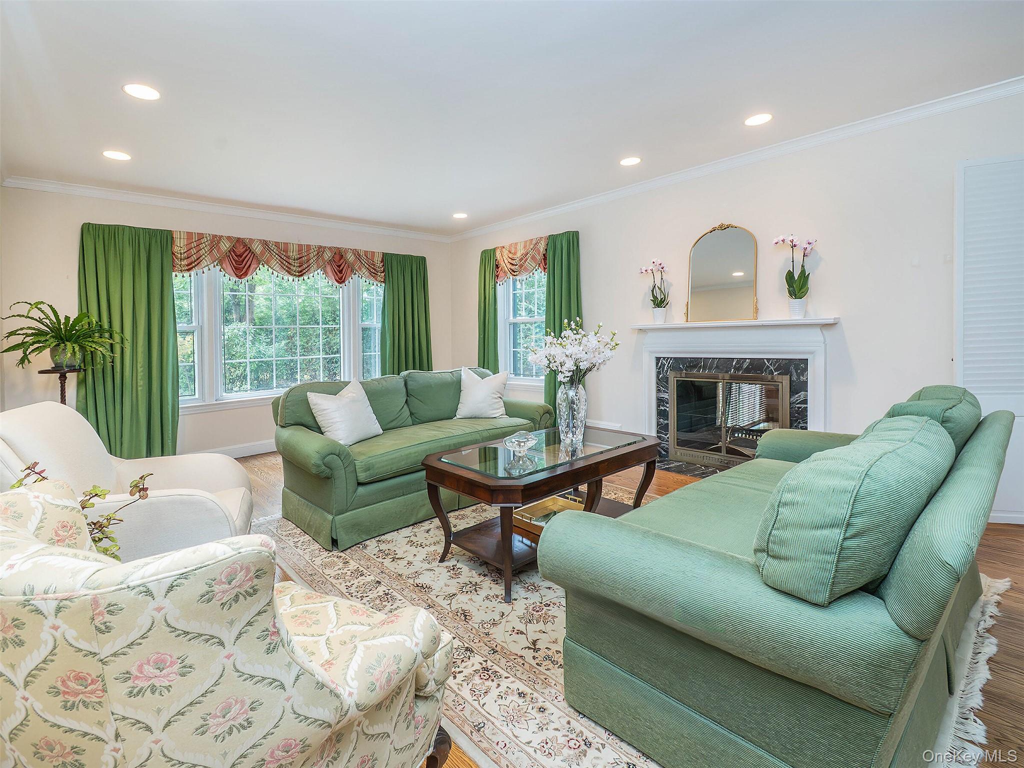 #7 photo, 38 Wensley Drive, ナッソー郡 Great Neck , NY 11021