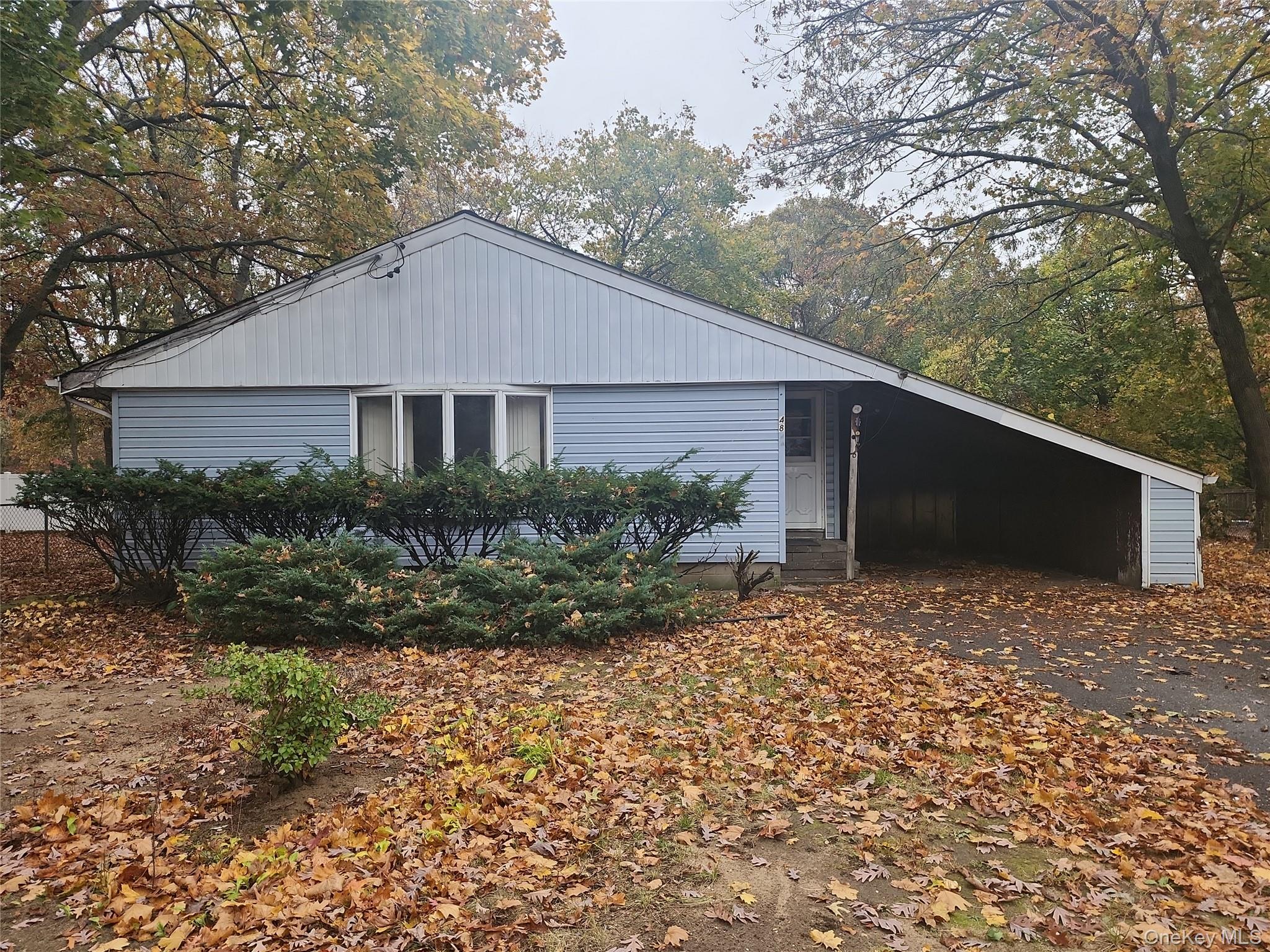 #1 photo, 48 Hawkins Road, サフォーク郡 Centereach , NY 11720