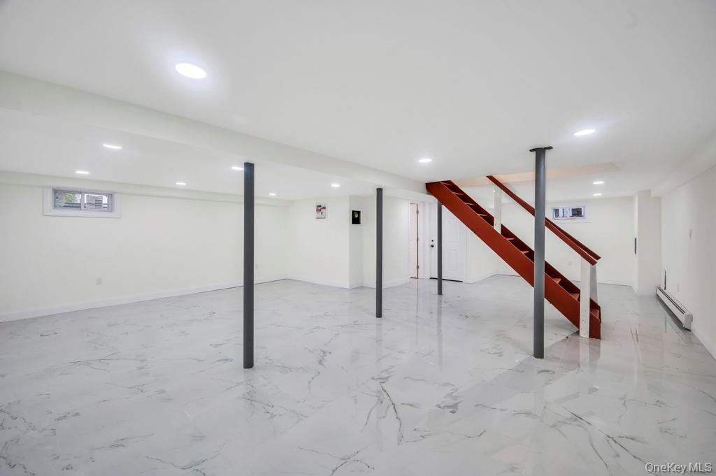 #20 photo, 2737 Sheila Court, ナッソー郡 East Meadow , NY 11554