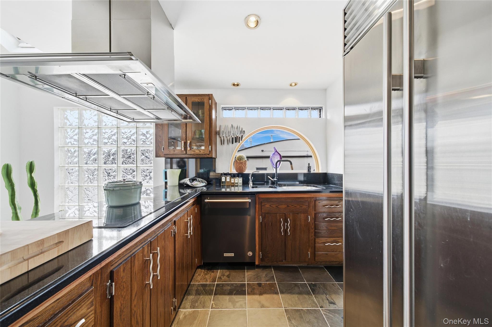 #12 photo, 107 1st Place, Bellmore , NY 11710