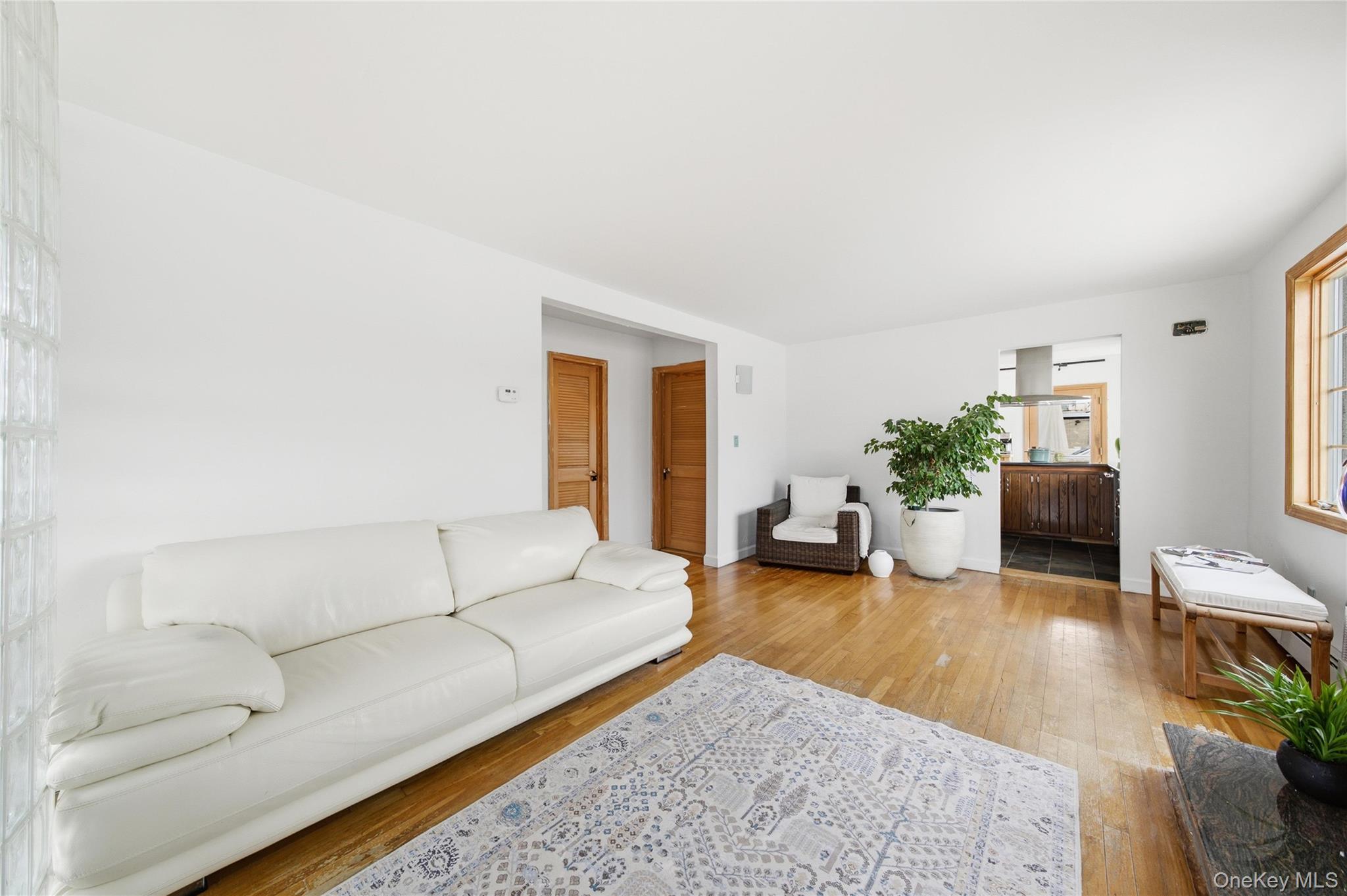 #4 photo, 107 1st Place, Bellmore , NY 11710