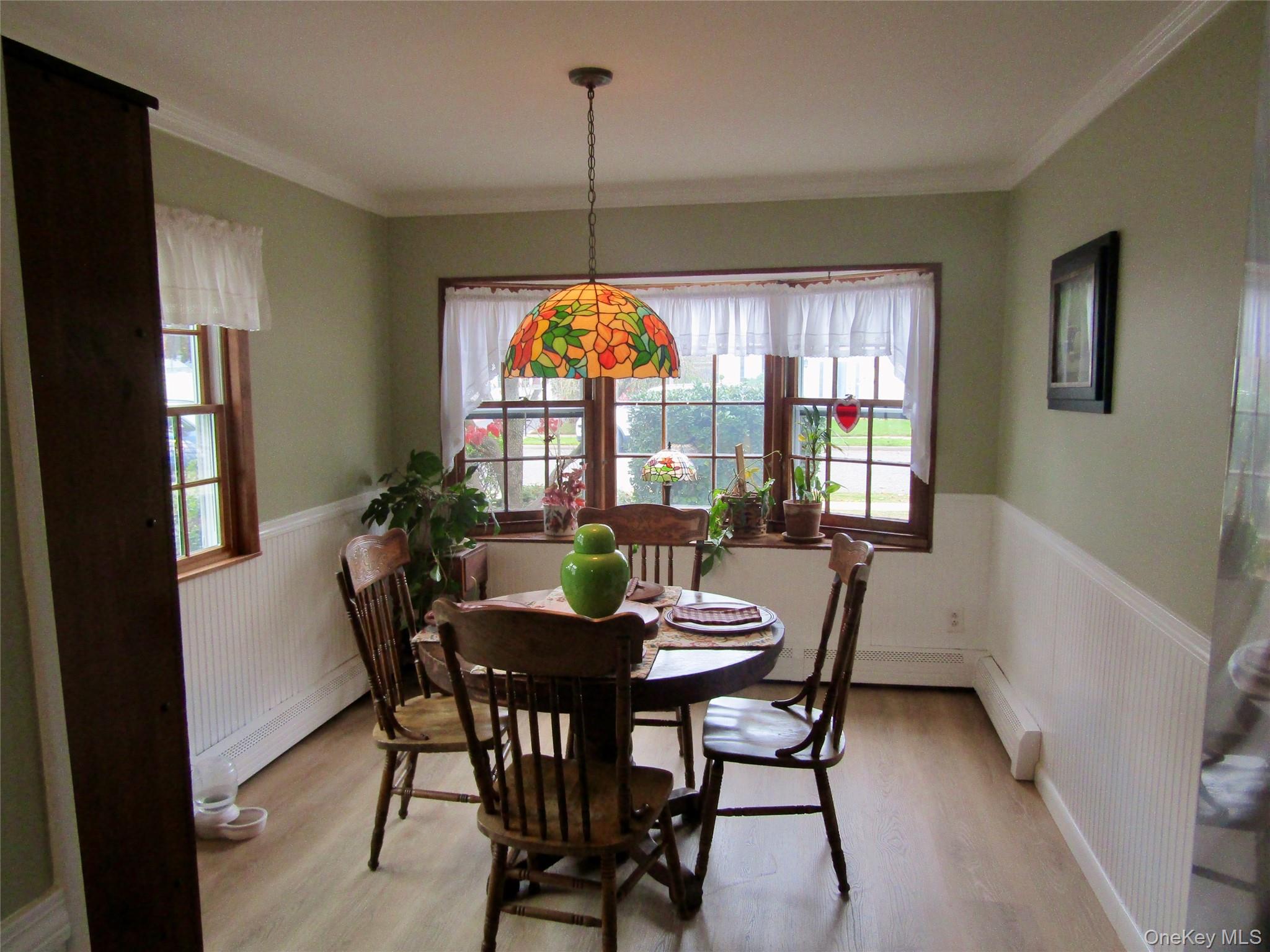 #11 photo, 25 Pinetree Lane, ナッソー郡 Levittown , NY 11756