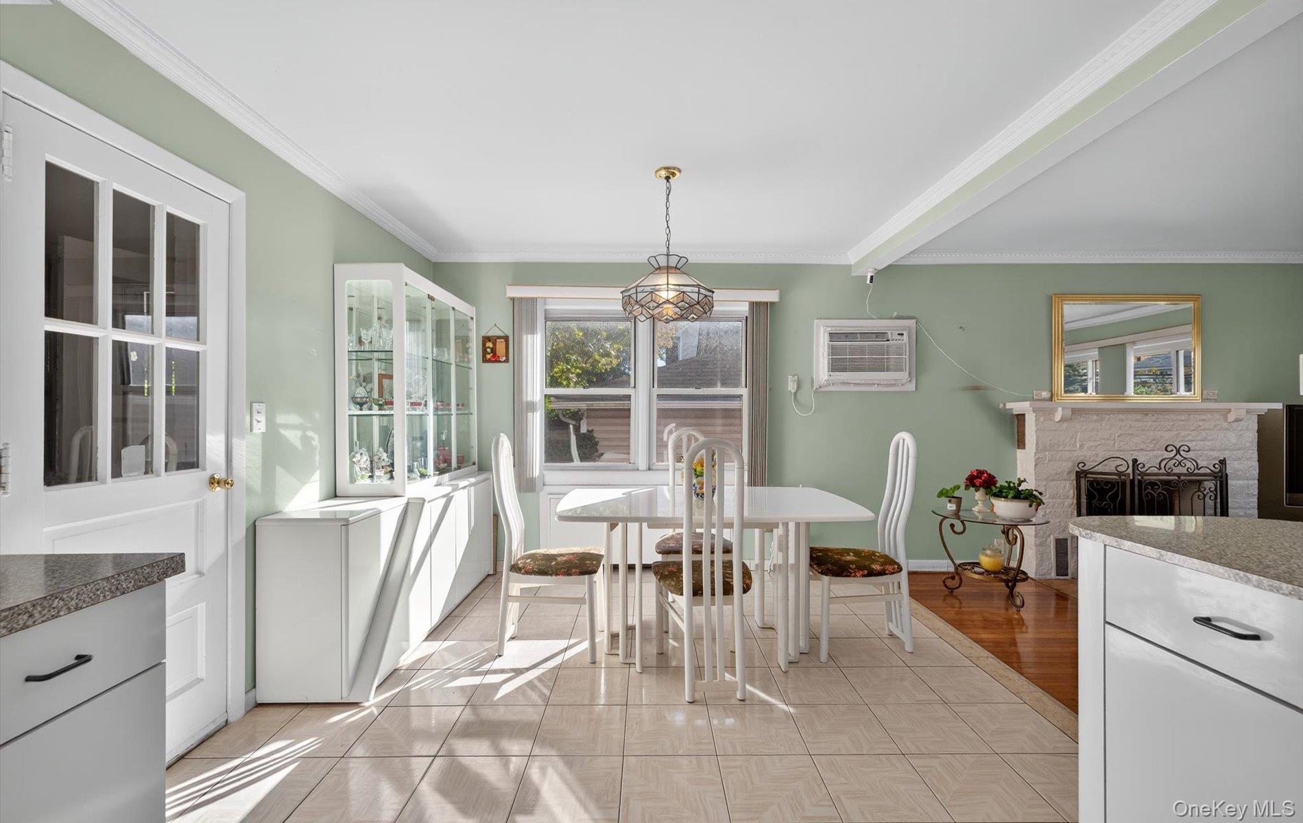 #12 photo, 169 W Valley Stream Boulevard, ナッソー郡 Valley Stream , NY 11580