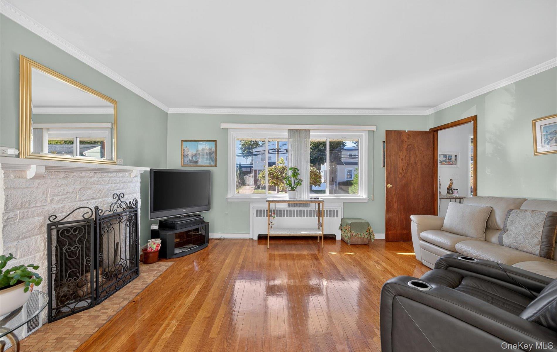 #7 photo, 169 W Valley Stream Boulevard, ナッソー郡 Valley Stream , NY 11580