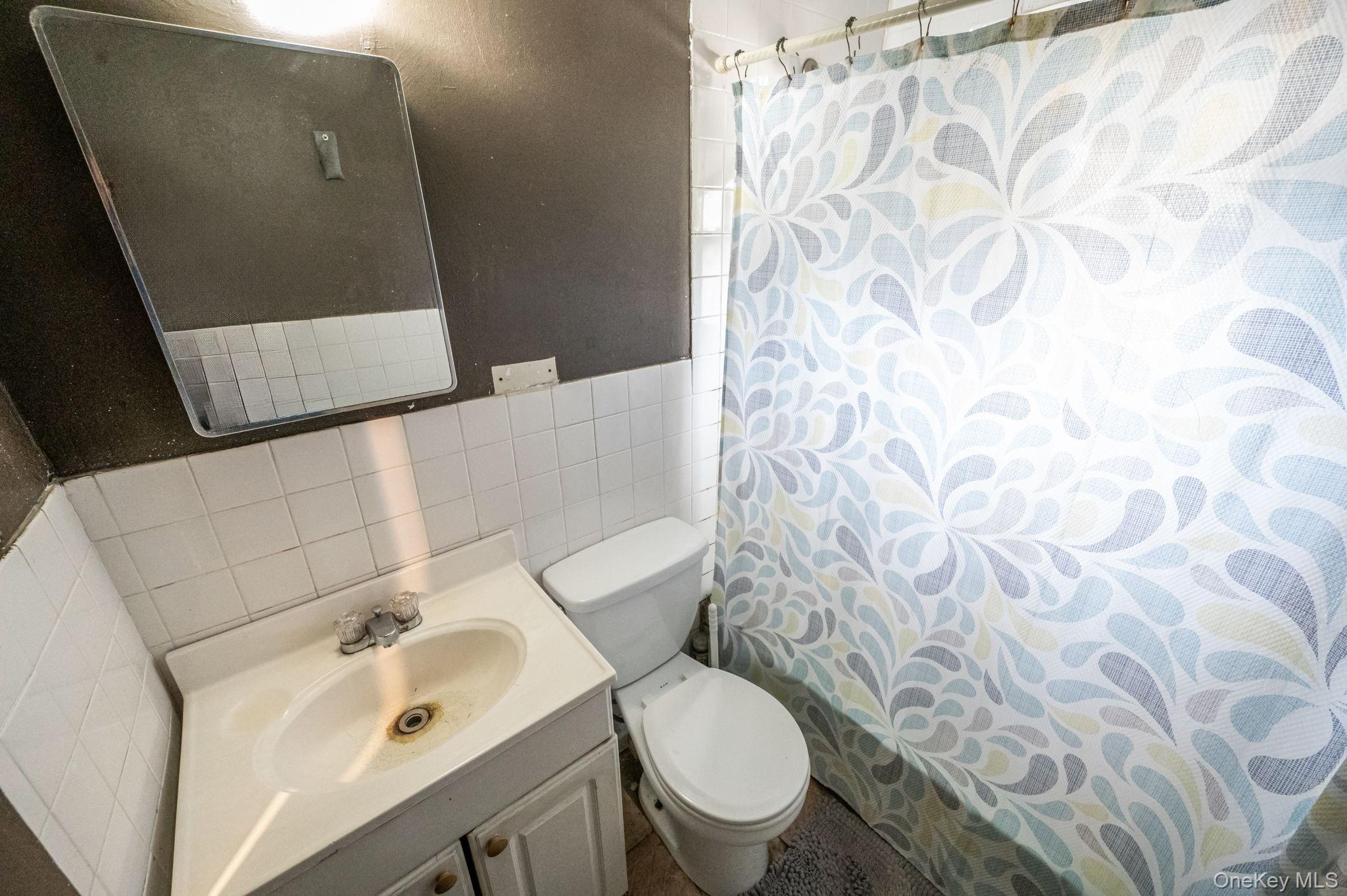 #18 photo, 38 Somerset Road, サフォーク郡 Amityville , NY 11701