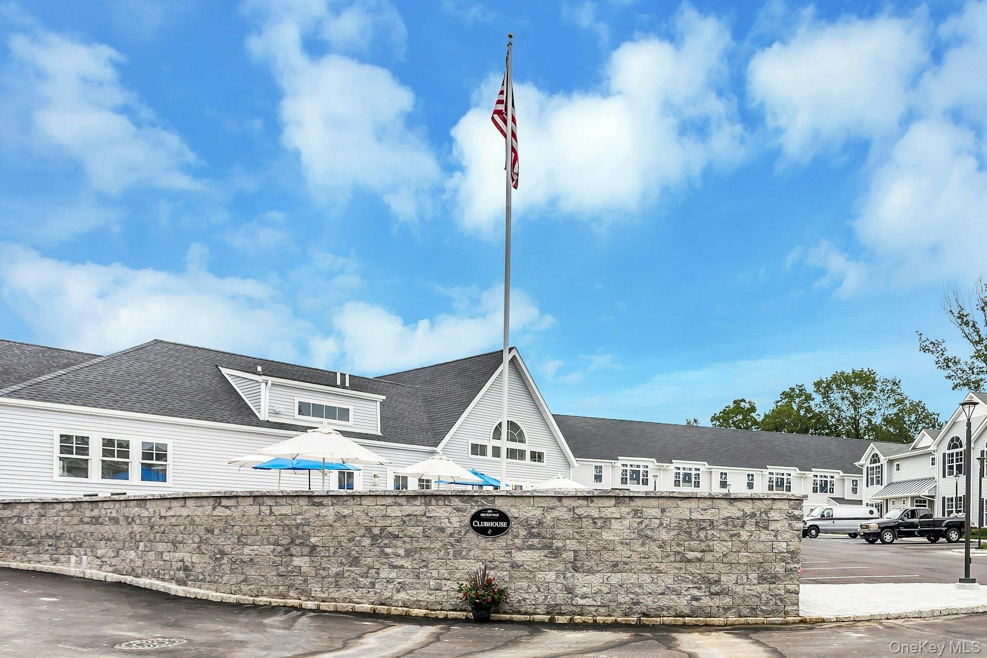 #15 photo, 512 Breton Way, ナッソー郡 Glen Cove , NY 11542